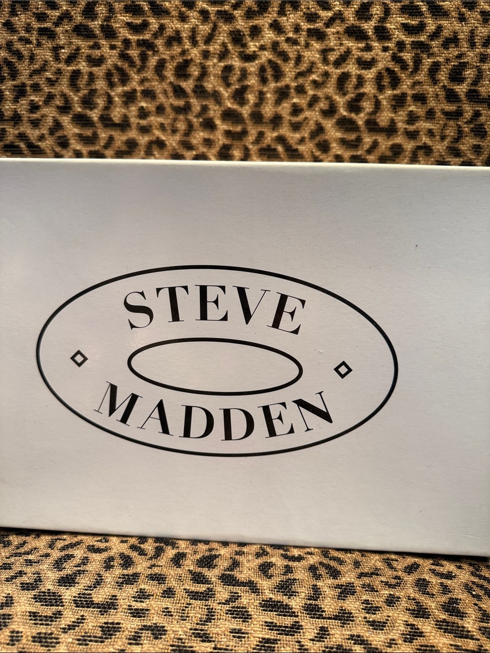 Steve Madden Metallic Gold Platform Heels. Worn Once. 4” Heel. - Picture 7 of 8